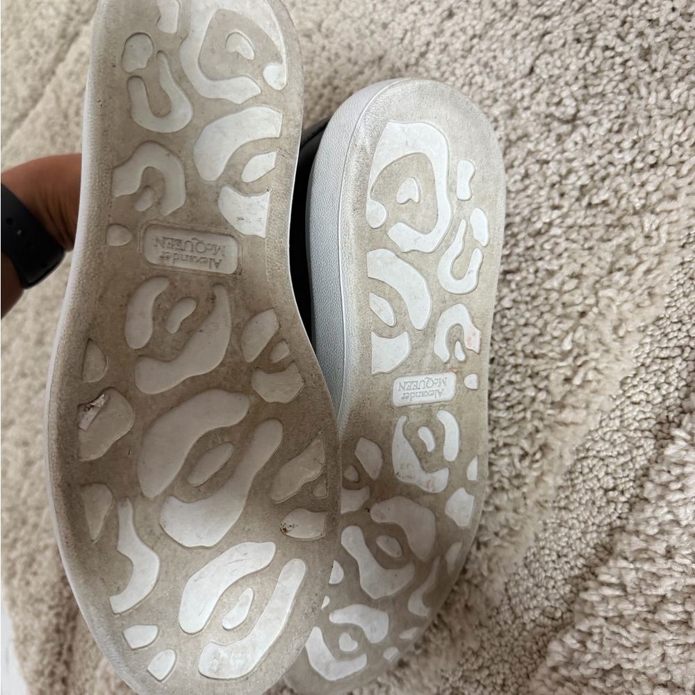 Alexander McQueen oversized sneakers - Picture 5 of 7